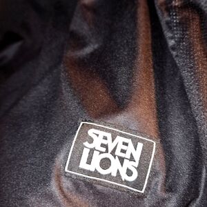 Seven Lions Short Sleeve Shirt